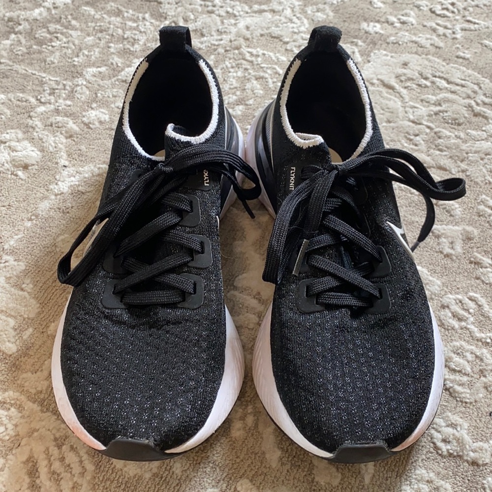 Nike React Infinity Run Flyknit Womens Size 7